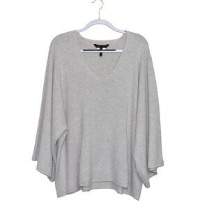 BCBG Oversized V Neck Long Sleeve Cozy Pullover Sweater Cream Size XS